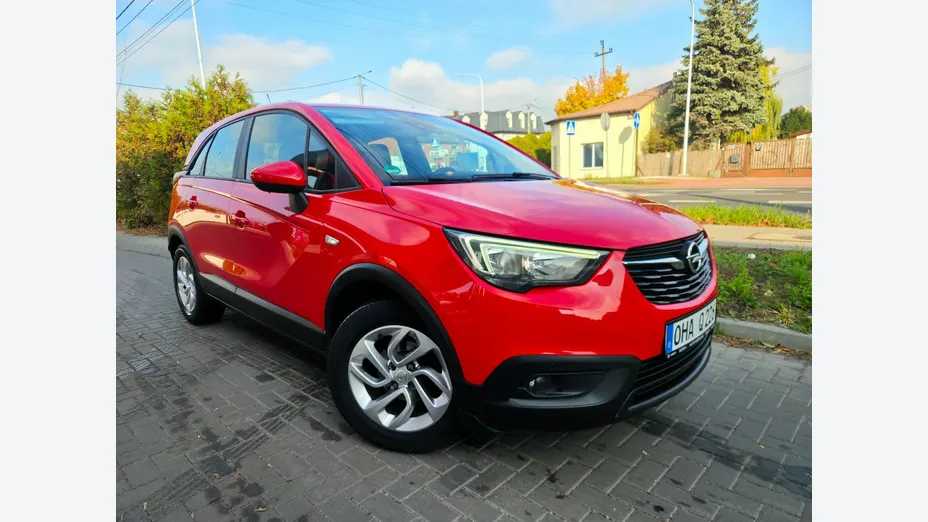OPEL Crossland X -