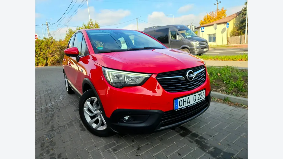 OPEL Crossland X -