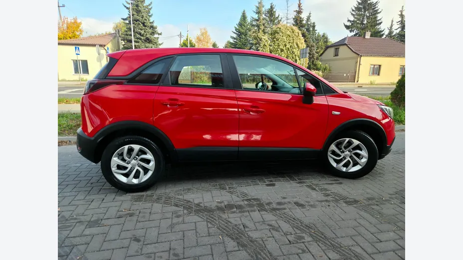 OPEL Crossland X -