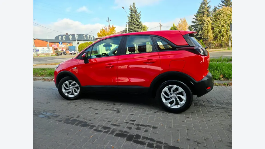OPEL Crossland X -
