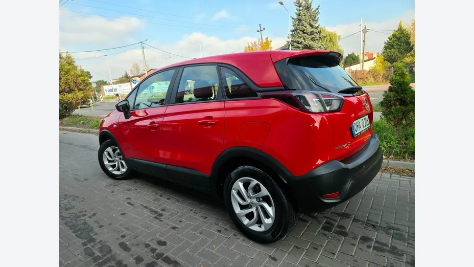 OPEL Crossland X -