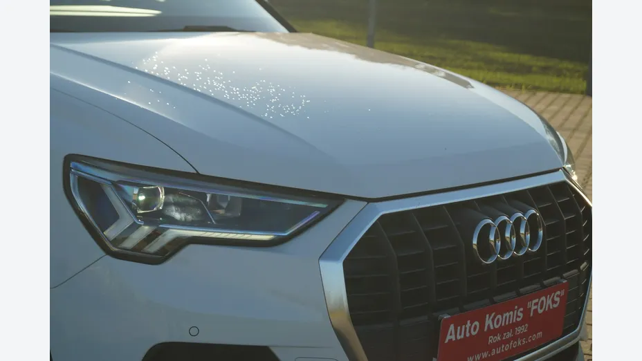 AUDI Q3 -