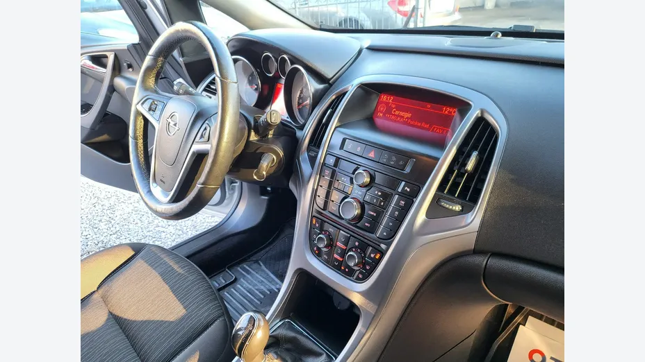OPEL Astra -