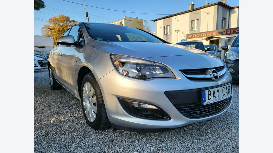 OPEL Astra -