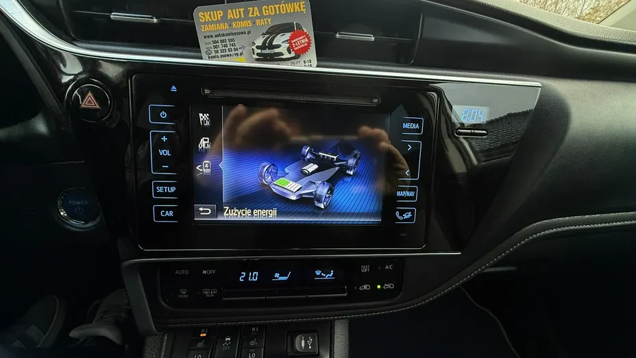 TOYOTA Auris -