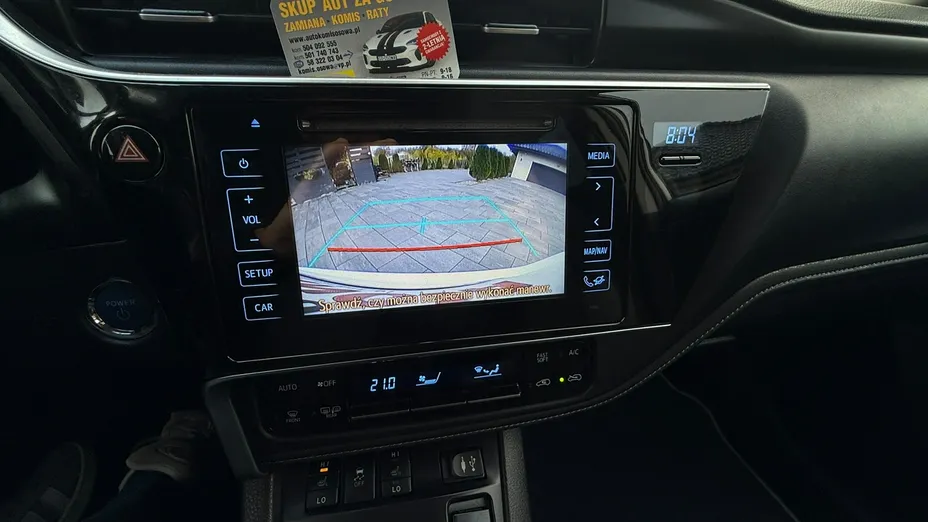 TOYOTA Auris -