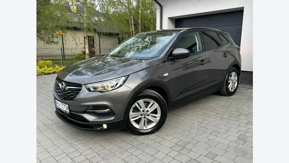 OPEL Grandland X -