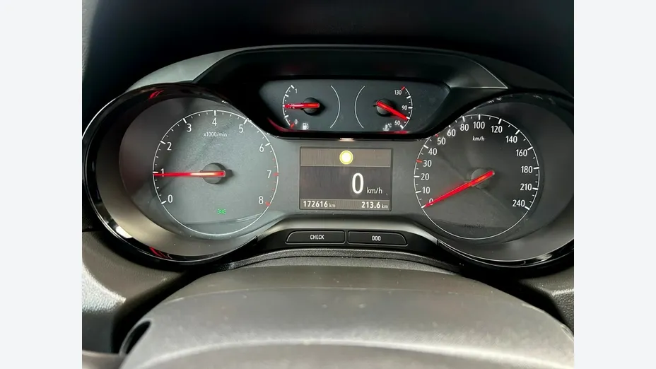 OPEL Grandland X -