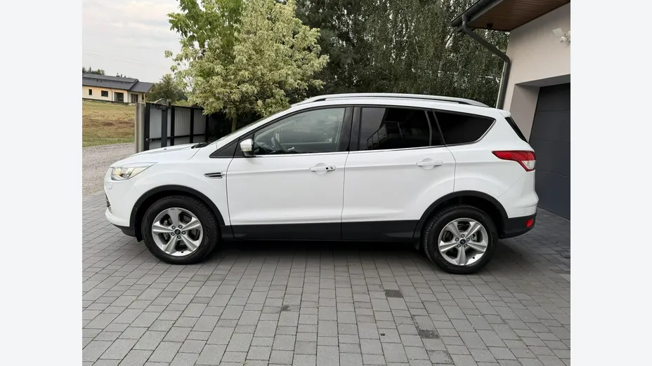FORD Kuga -