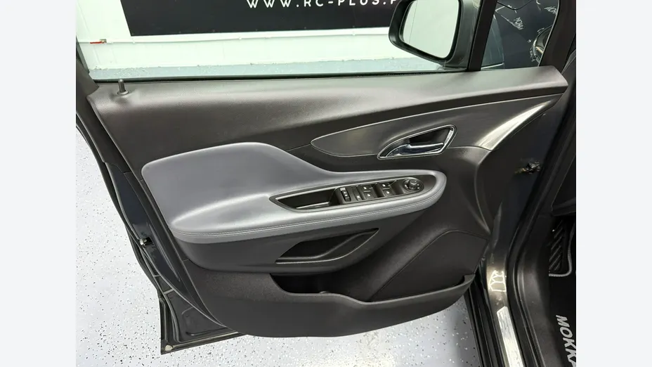 OPEL Mokka -
