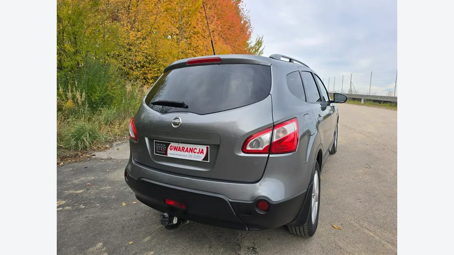 NISSAN Qashqai+2 -