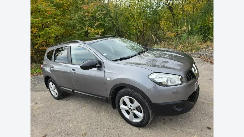 NISSAN Qashqai+2 -