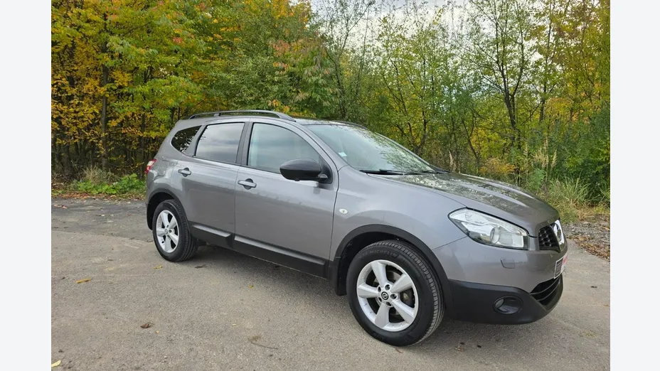 NISSAN Qashqai+2 -