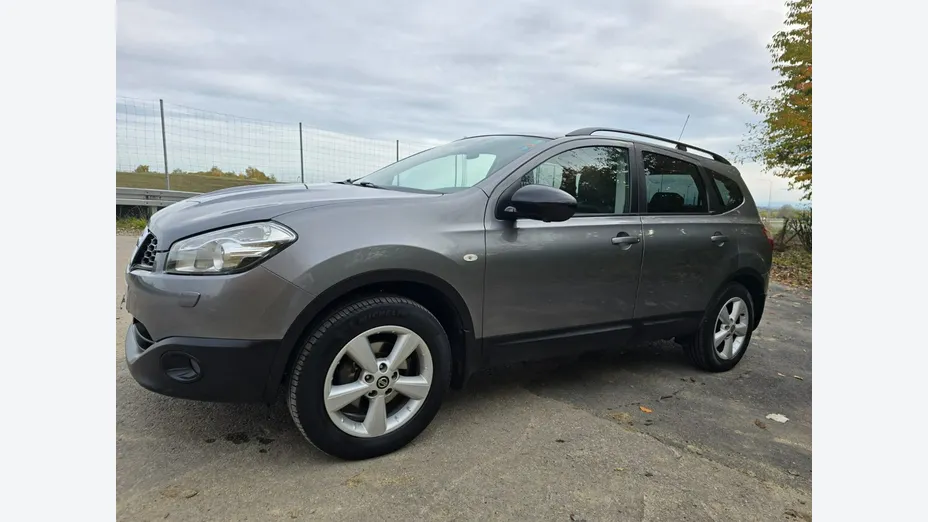 NISSAN Qashqai+2 -