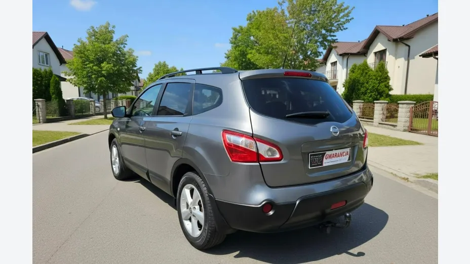NISSAN Qashqai+2 -
