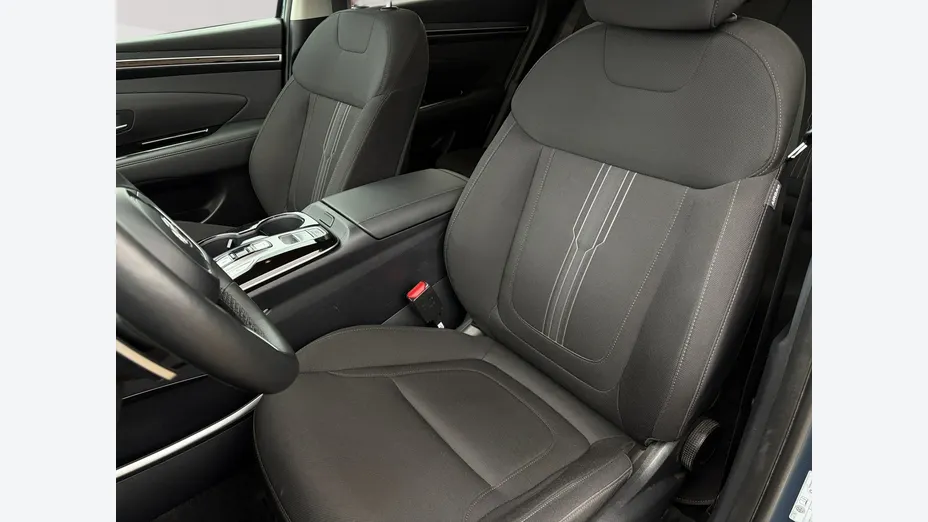 HYUNDAI Tucson -