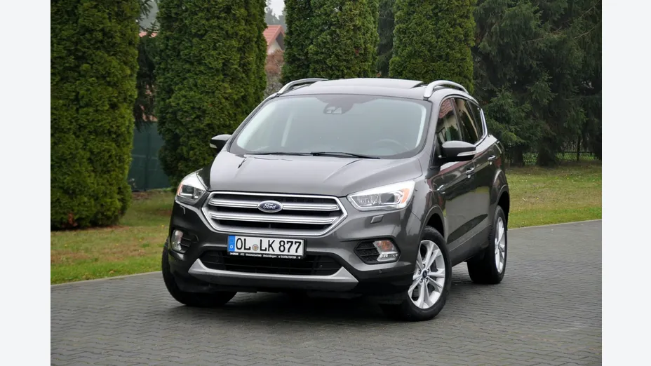 FORD Kuga -