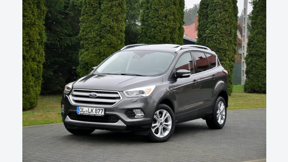 FORD Kuga -