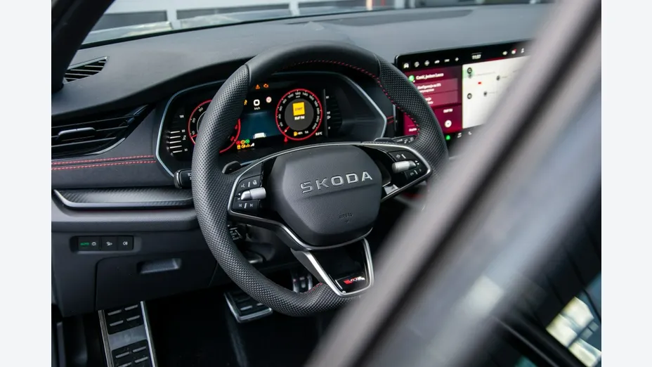 SKODA Octavia -