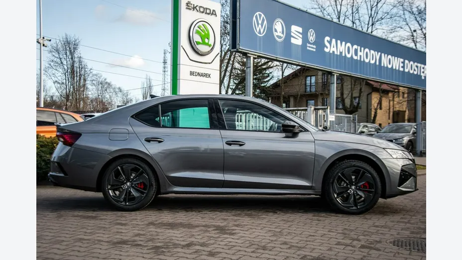 SKODA Octavia -