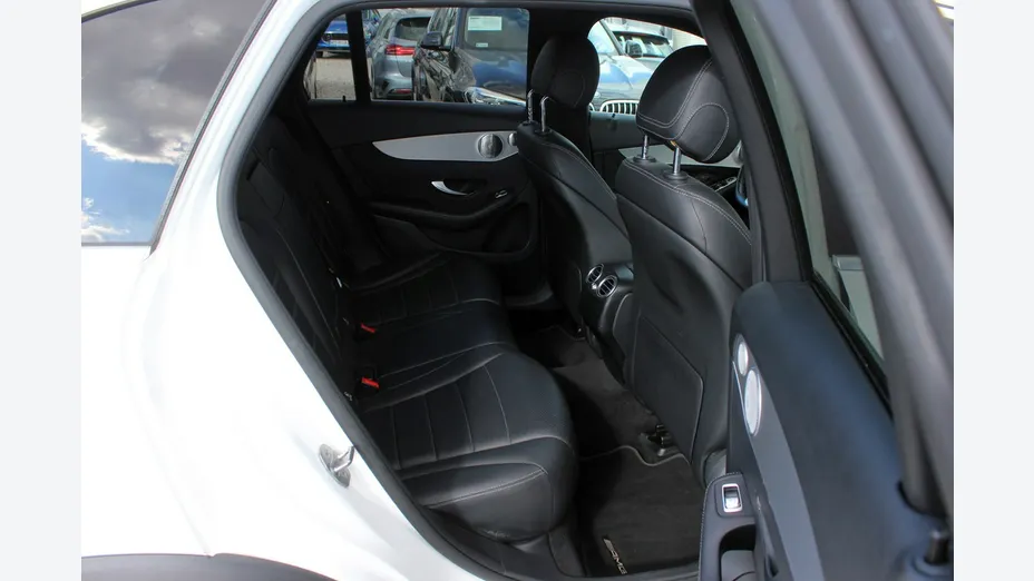 MERCEDES-BENZ GLC -