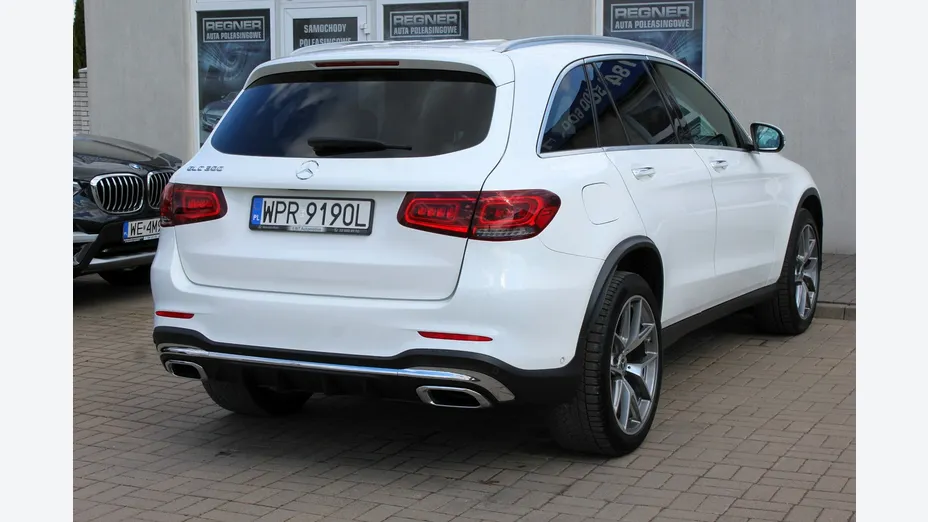 MERCEDES-BENZ GLC -