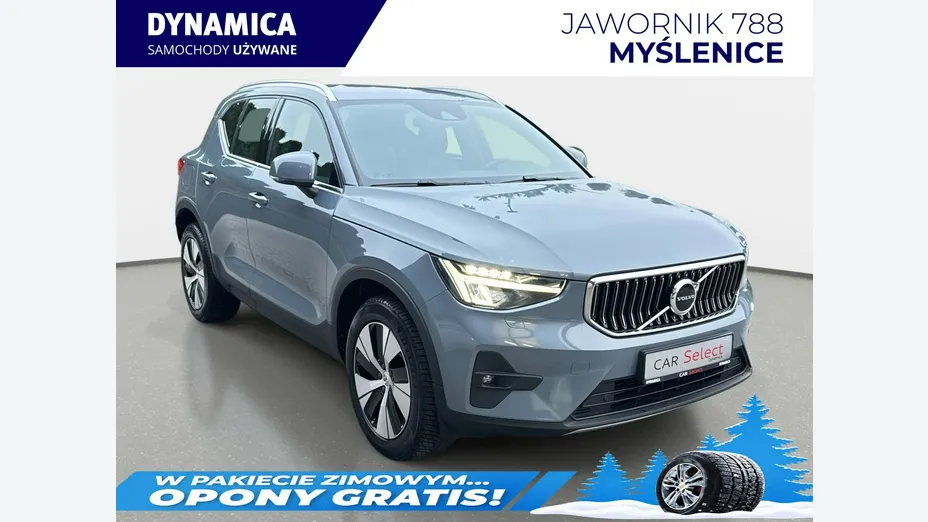 VOLVO XC40 -