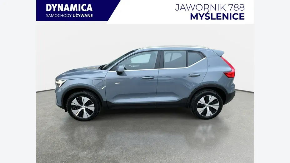 VOLVO XC40 -