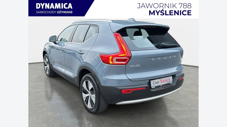 VOLVO XC40 -