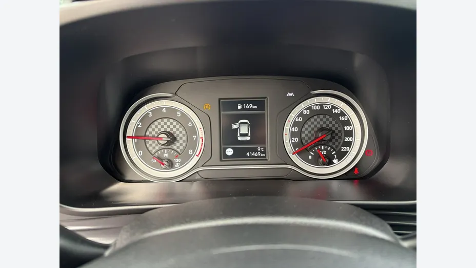 HYUNDAI i20 -
