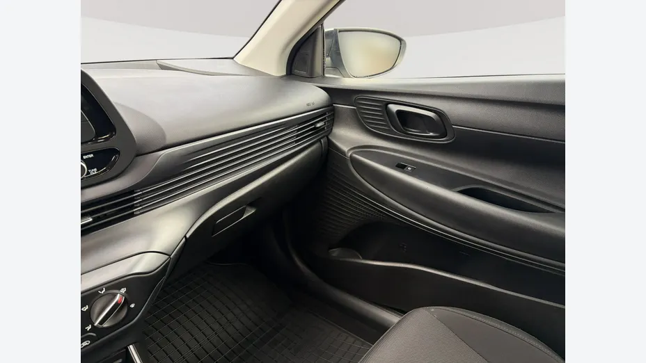 HYUNDAI i20 -