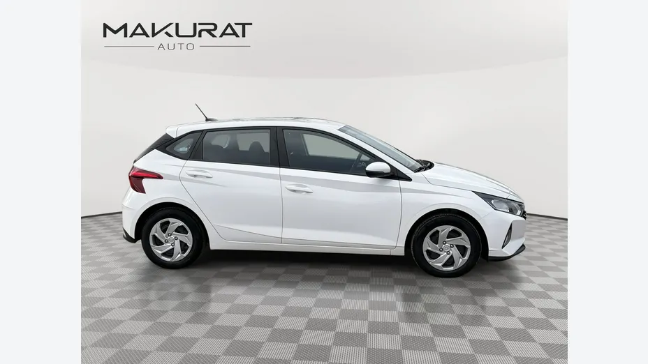 HYUNDAI i20 -