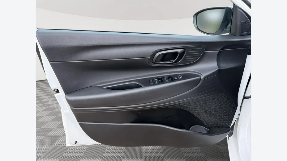 HYUNDAI i20 -