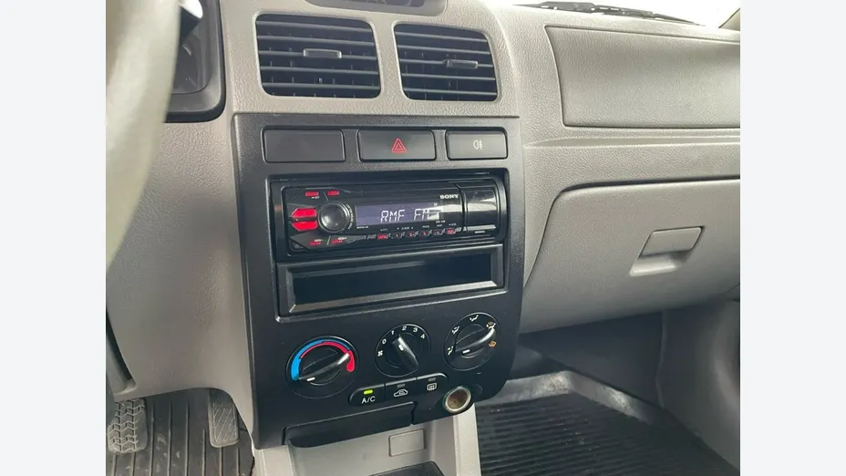 KIA Rio -