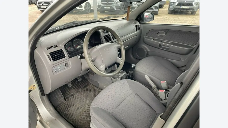 KIA Rio -