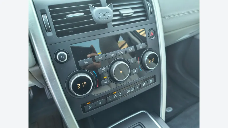 LAND ROVER Discovery Sport -