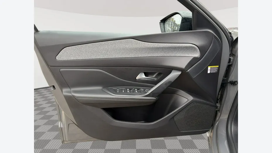 PEUGEOT 308 -