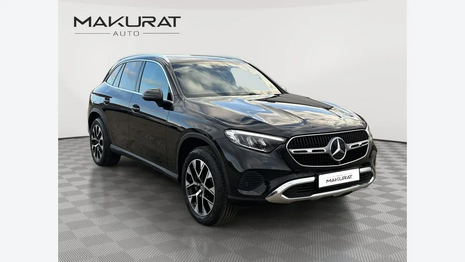 MERCEDES-BENZ GLC -