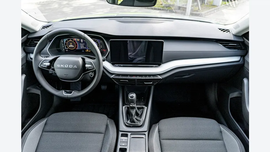SKODA Octavia -