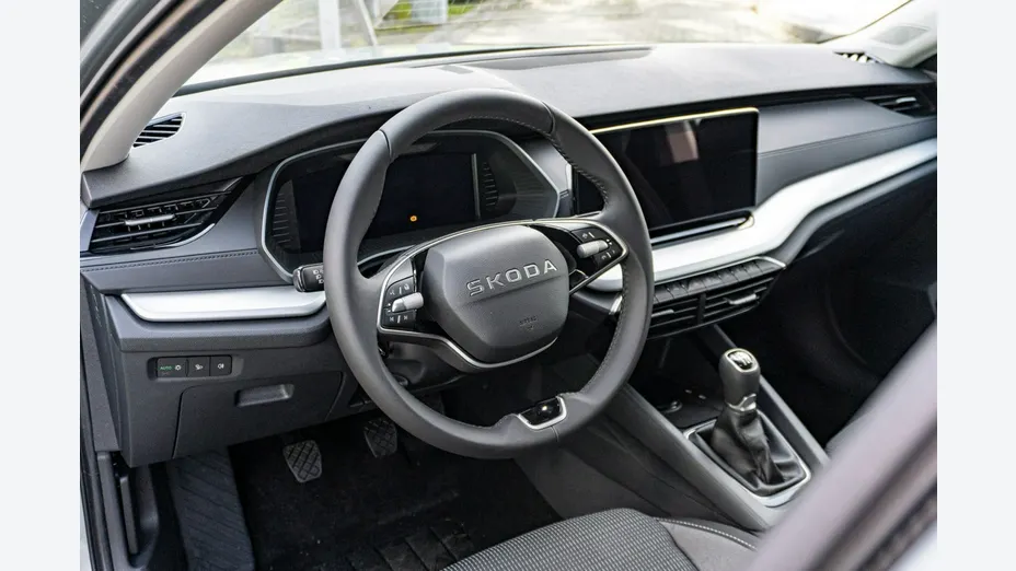 SKODA Octavia -