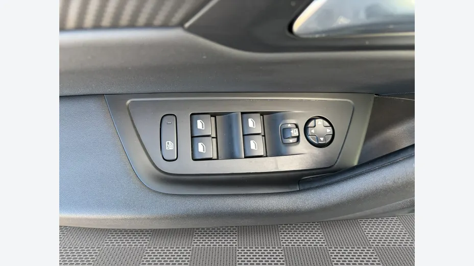 PEUGEOT 508 -
