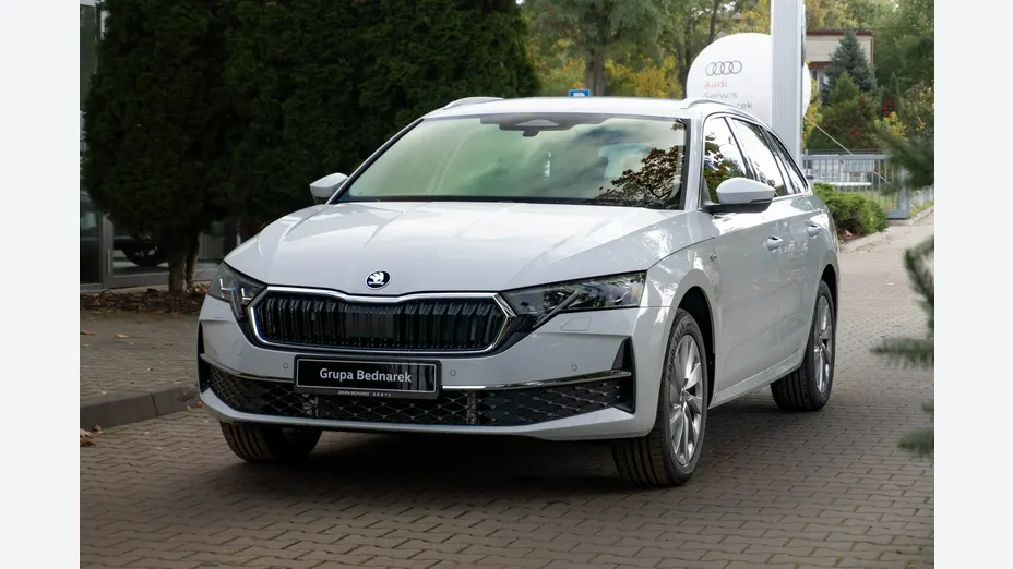 SKODA Octavia -