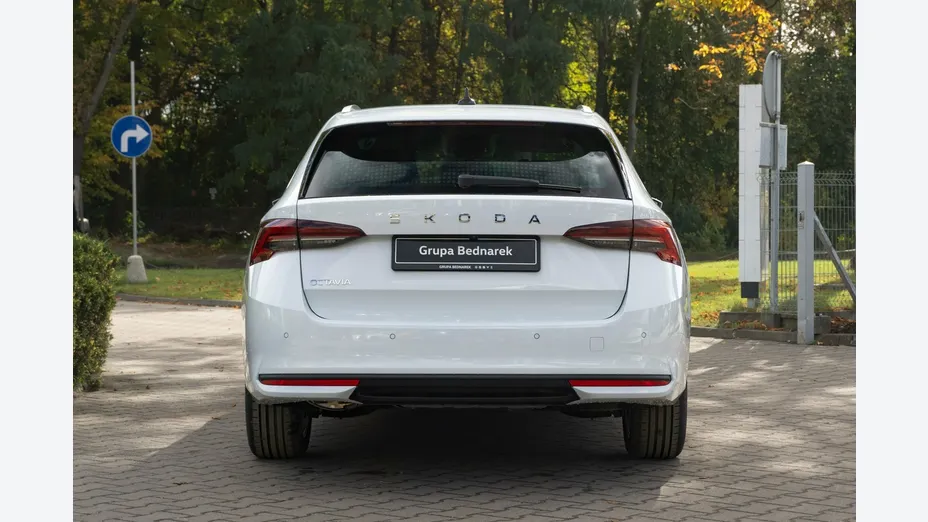 SKODA Octavia -