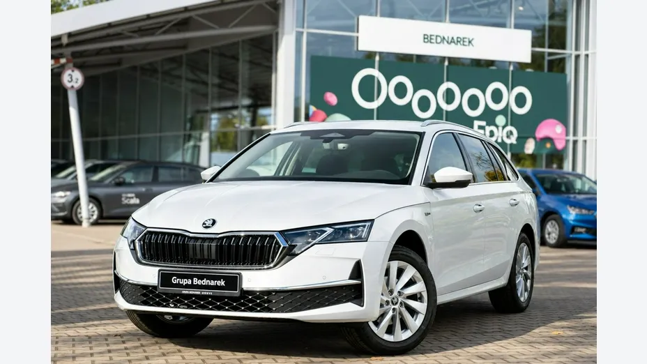 SKODA Octavia -