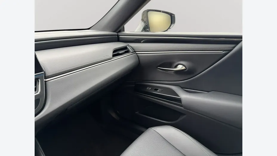 LEXUS ES -