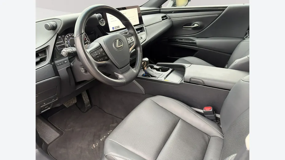 LEXUS ES -