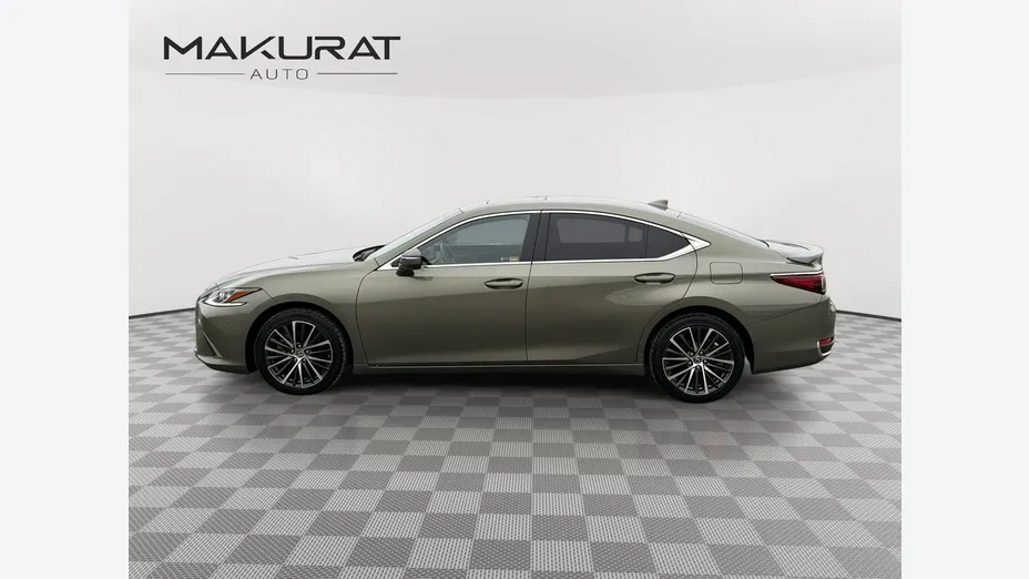 LEXUS ES -