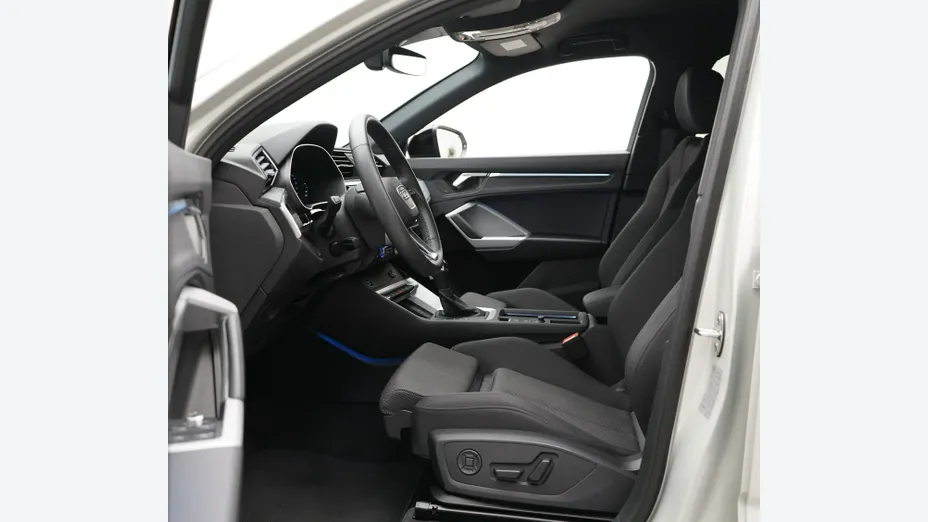 AUDI Q3 Sportback -
