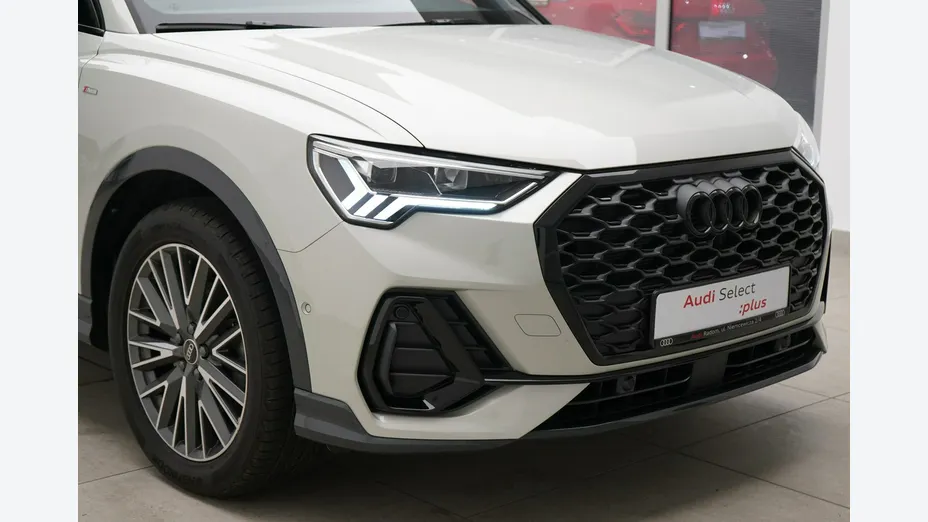AUDI Q3 Sportback -