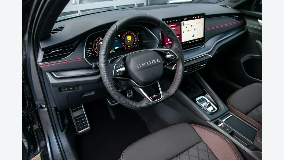 SKODA Octavia -